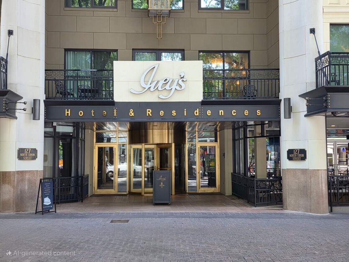 Foto principal - Live in Luxury at The Ivey’s – Uptown Char...
