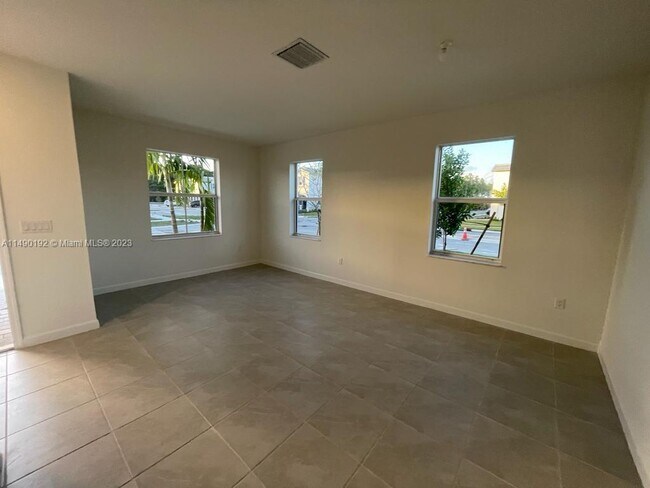 Foto del edificio - 29111 SW 165th Ave