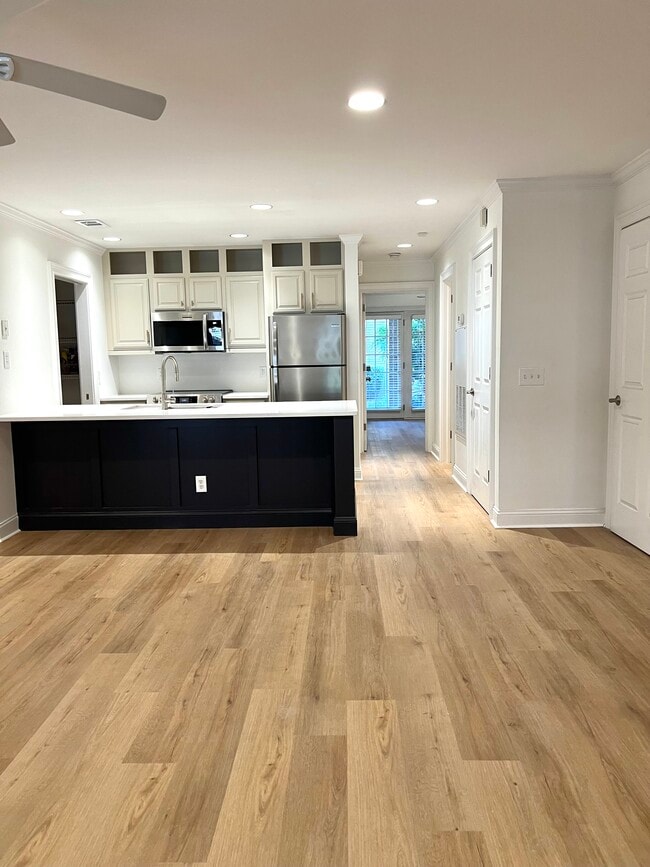 Foto del edificio - 317 W Taylor St