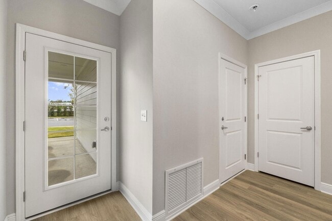 Building Photo - 54 Kara Lake Dr