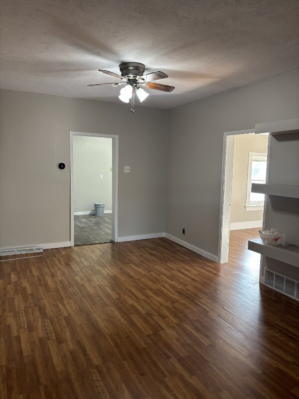 Foto del edificio - 601 S 6th St