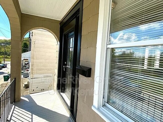 Building Photo - 4319 Hays Ave