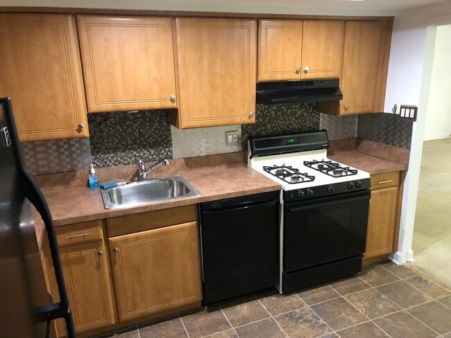 Other View of Kitchen - 10482 Faulkner Ridge Cir