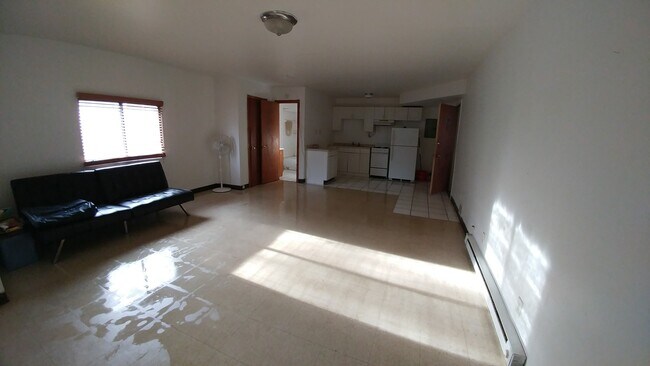 Foto del edificio - 43 Wawayanda Ave