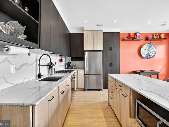 Foto del edificio - 900 11th St SE