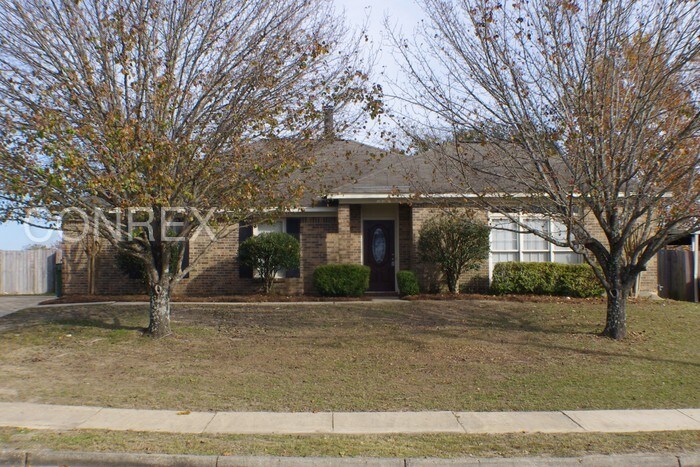 Primary Photo - Welcome to Woodmere