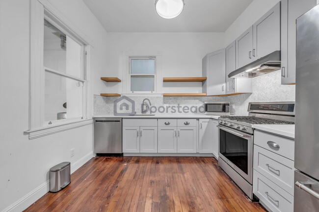 Building Photo - 607A Shotwell St