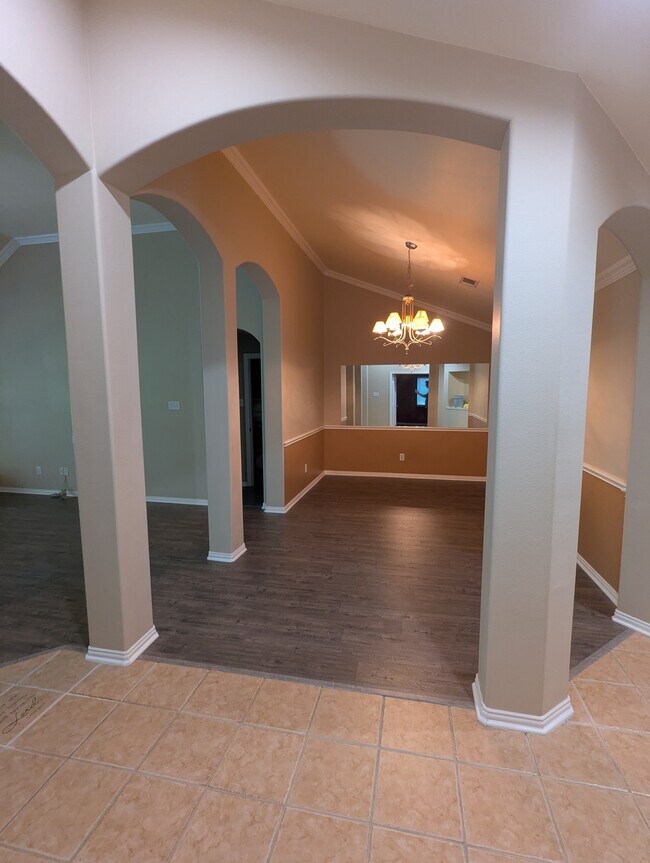 Foto del edificio - 3929 Cross Bend Dr