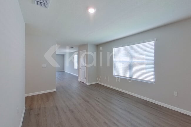 Foto del edificio - 4421 SW 85 Ln