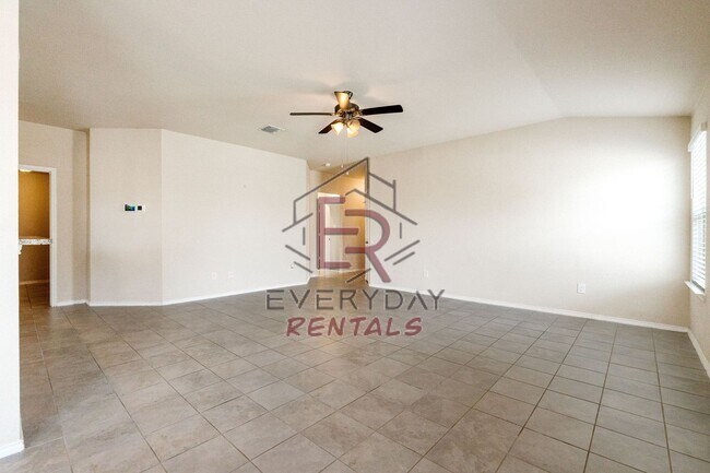 Building Photo - 2004 Mallard Ct