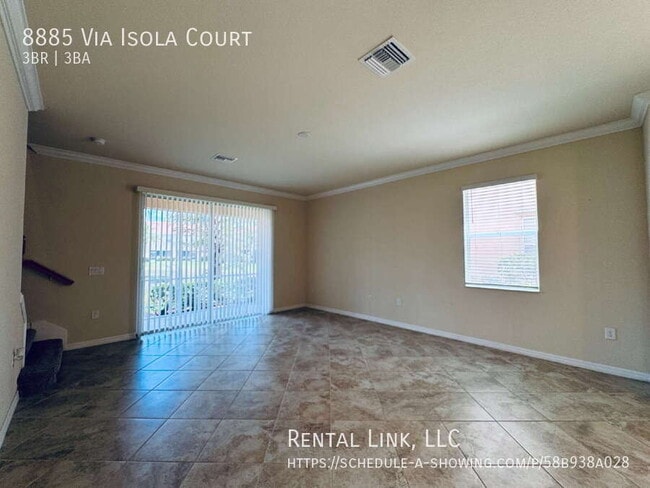 Building Photo - 8885 Via Isola Court