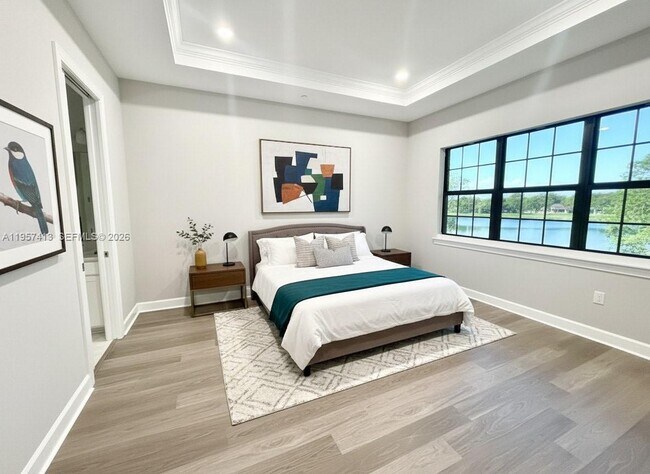 Foto del edificio - 15323 Lucerna St