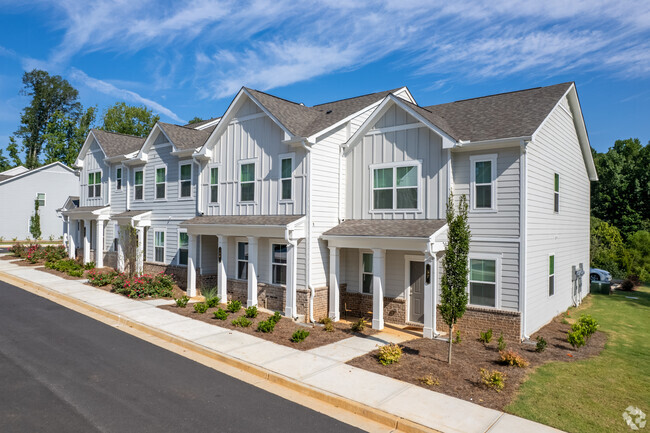 Covey Homes Newnan Village