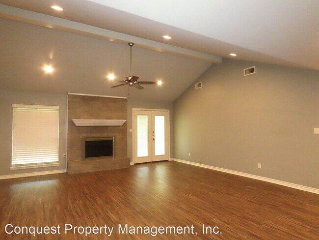 Foto del edificio - 3 br, 2 bath House - 1016 David Dr.