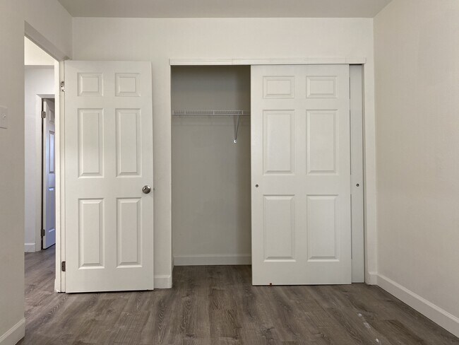 Building Photo - 3984 Brittany Cir