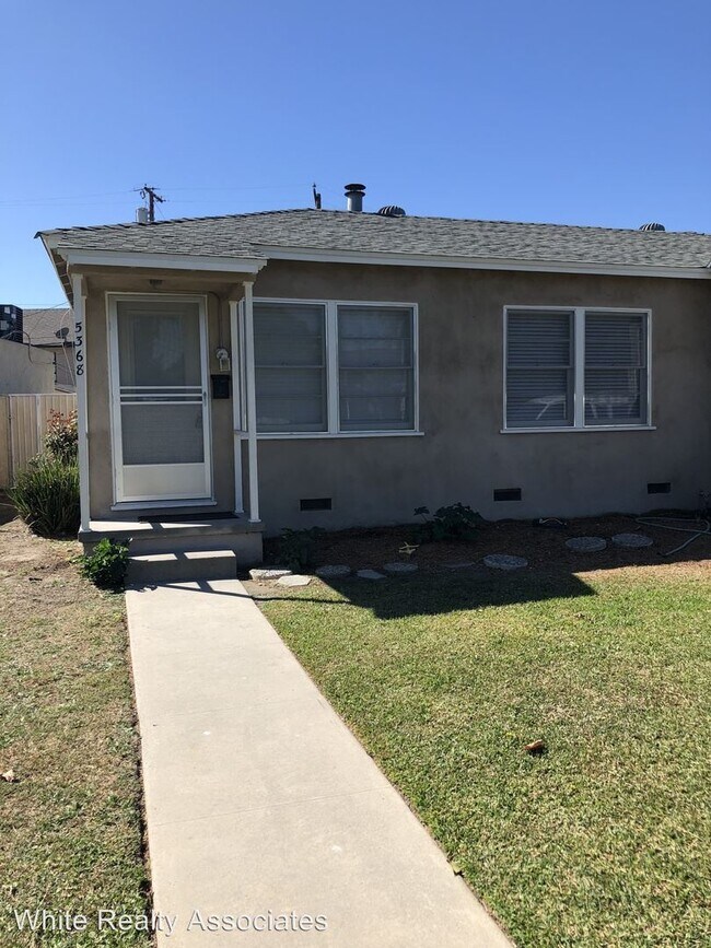 Foto del edificio - 5364 E Village Rd