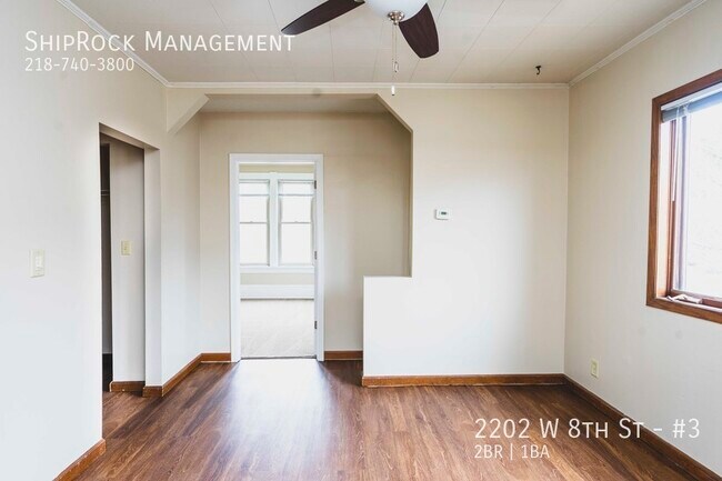 Foto del edificio - 2202 W 8th St