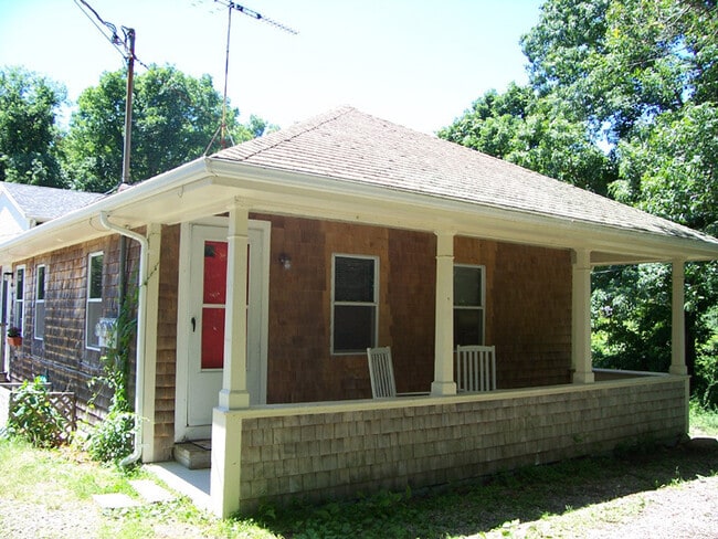 Building Photo - 632 Palmer Ave