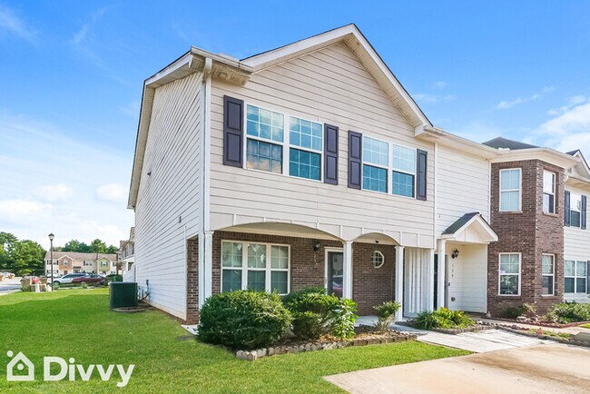Building Photo - 152 Shenandoah Dr