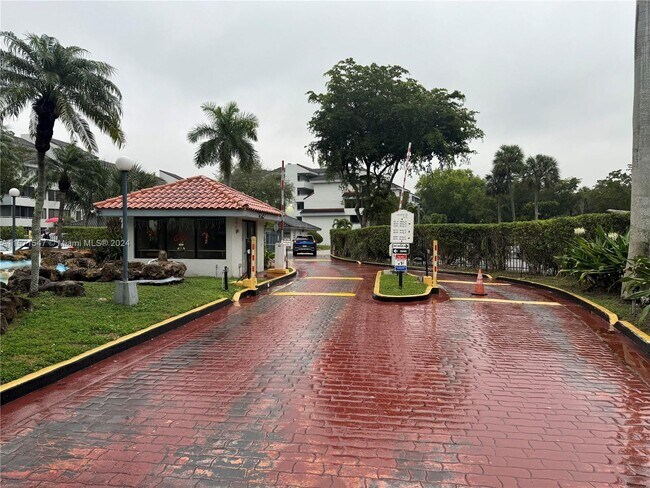 Foto del edificio - 8335 SW 152nd Ave