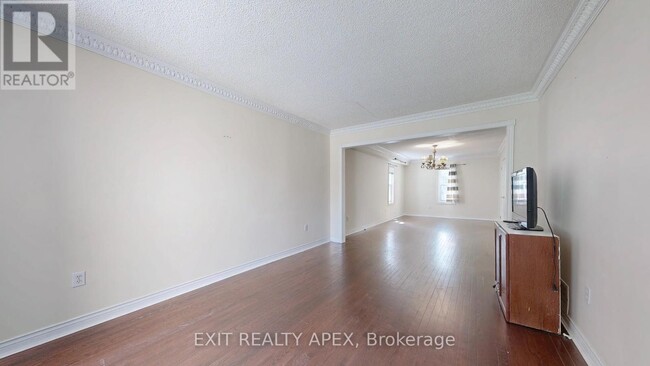Building Photo - 143 Veneto Dr