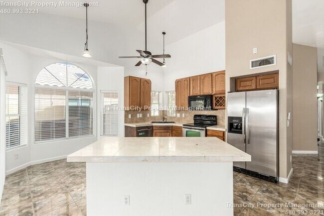Building Photo - 3 Bedroom Home for Rent in Chandler on the...