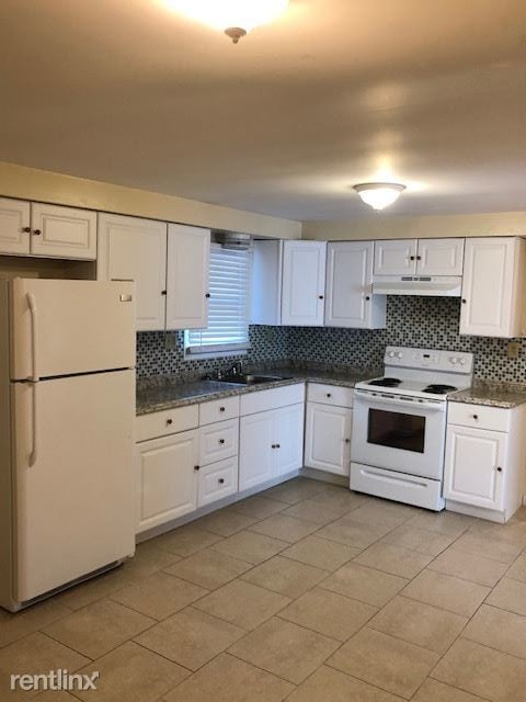 Building Photo - 3 br, 1.5 bath  - 52 Orchard St Unit A