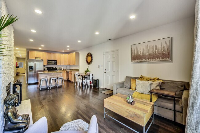 Foto del edificio - 2256 W Erie St