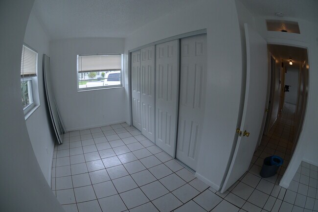 Academia Doral de Carolina del Norte - 6903 Rio Pinar