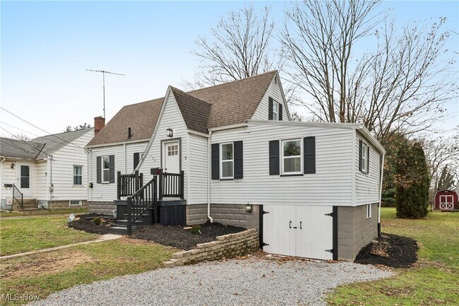 Foto del edificio - 133 N Pearl St