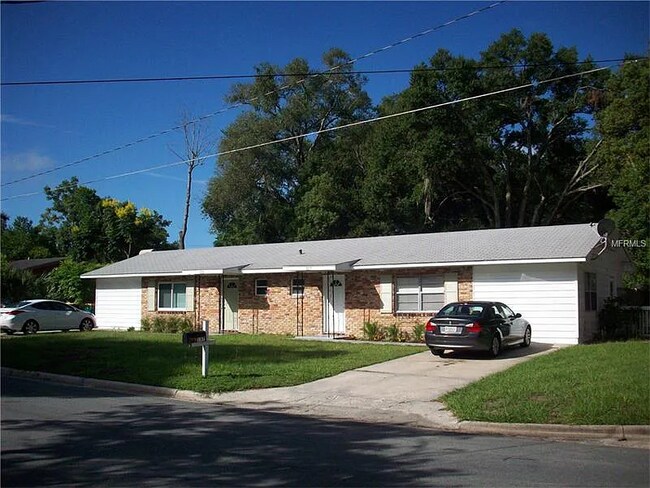 Building Photo - 155 N Rhodes St