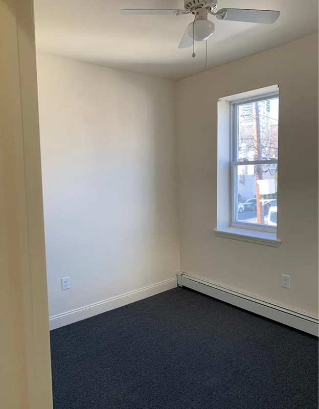 Foto del edificio - 200 Central Ave