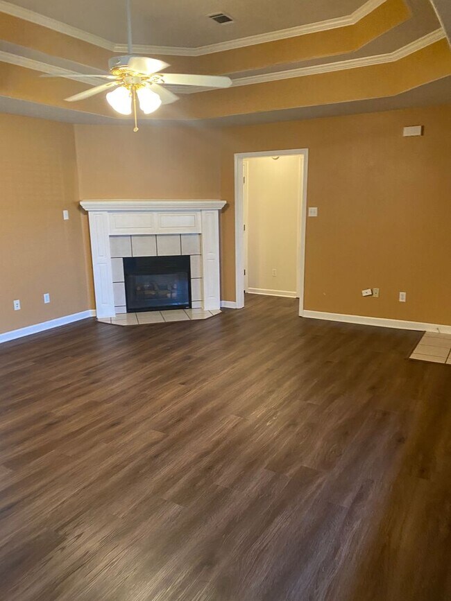 Foto del edificio - Contact Peggy Goodman 501 676 1758