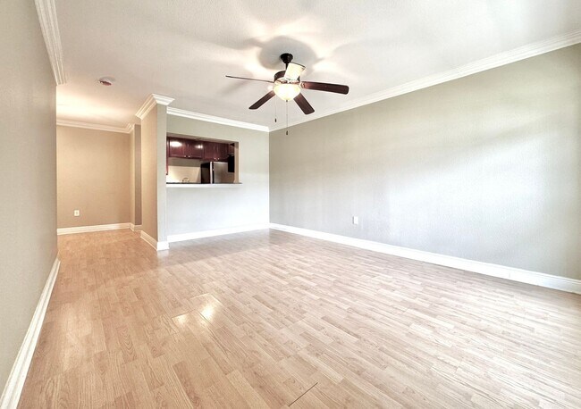 Foto del edificio - Stylish 2BR Condo in The Bradshaw – Gated Community Near LSU & LSU Lakes!