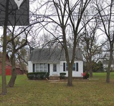 Primary Photo - 2755 E New York St