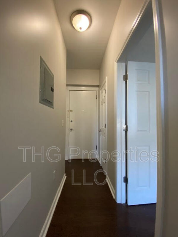 Foto del edificio - 641 Lincoln Ave