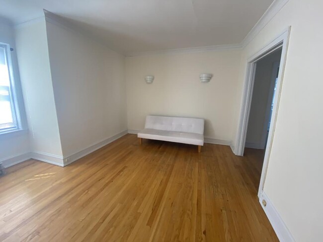 Foto del edificio - 1 bedroom in Chicago IL 60640