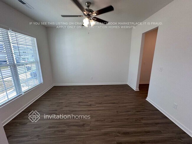 Foto del edificio - 4002 Sadie St