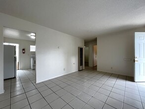 Building Photo - 429 Tennessee St NE