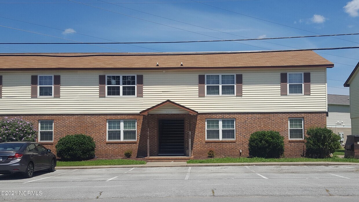 2322 Indian Dr Unit A7, Jacksonville, NC 28546 Room for Rent in