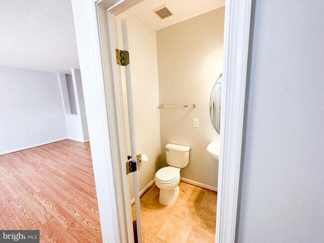 Foto del edificio - 20910 Butterwood Falls Terrace