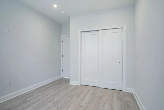 Foto del edificio - 1220 S 20th St