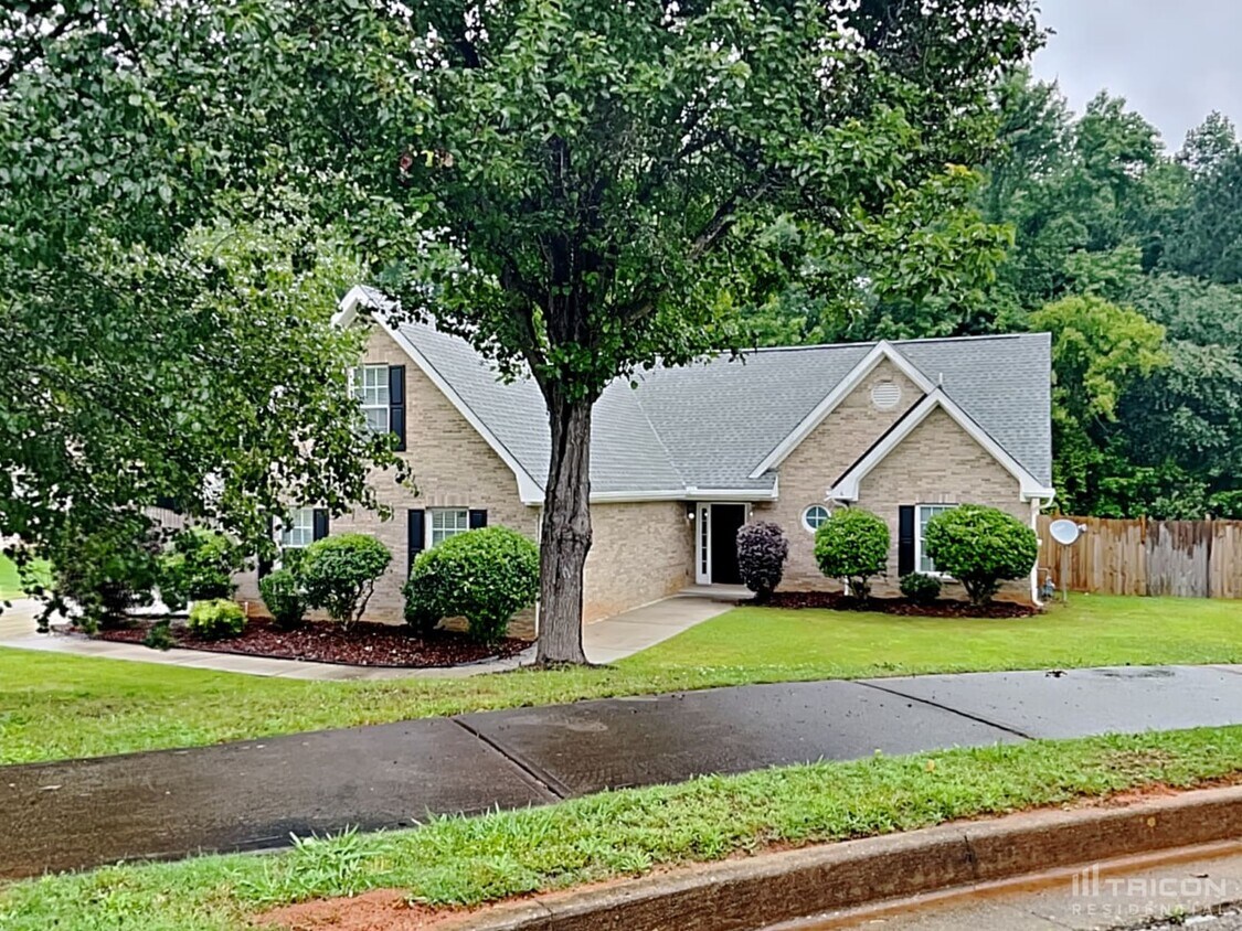 424 Savannah Place McDonough GA House for Rent in McDonough, GA