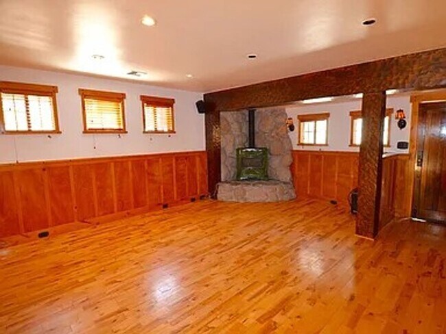 Foto del edificio - Your Dream Home Awaits! Available in June!