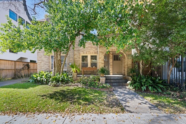 Building Photo - 1800 Woodhead St