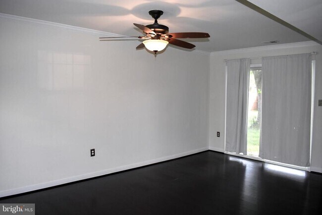 Building Photo - 14160 Rahill Ct