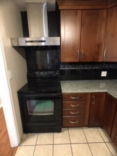 Fotografía del edificio - 355 S Elizabeth St