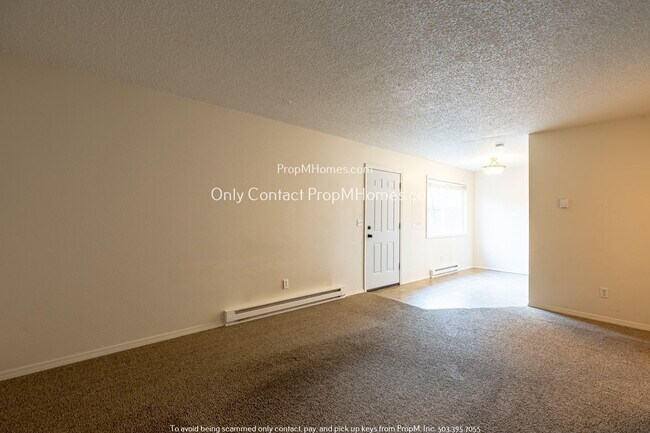 Building Photo - Charming Apartment of Pure Home Comfort!