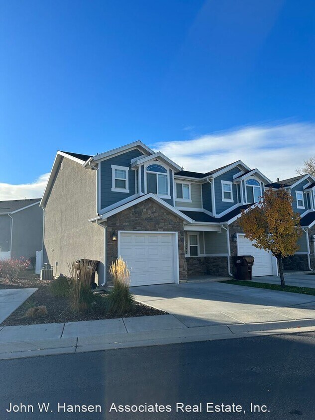 Primary Photo - 3 br, 2.5 bath House - 1157 W Excalibur Way