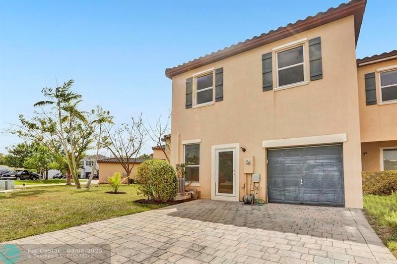 Foto principal - 9081 SW 169th Ct